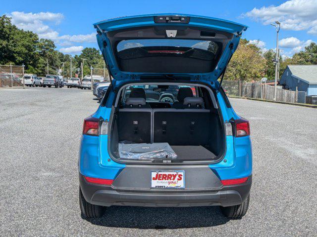 new 2025 Chevrolet TrailBlazer car, priced at $26,697