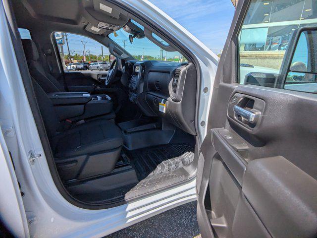 new 2025 Chevrolet Silverado 2500 car, priced at $49,247