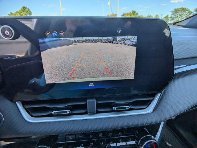 new 2026 Chevrolet Equinox car, priced at $30,312