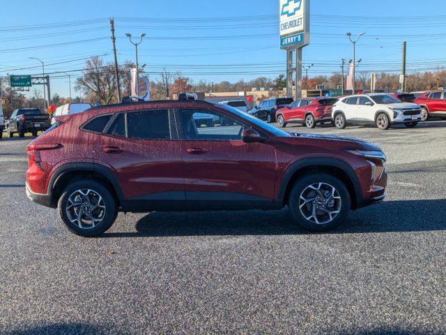 new 2025 Chevrolet Trax car, priced at $24,717