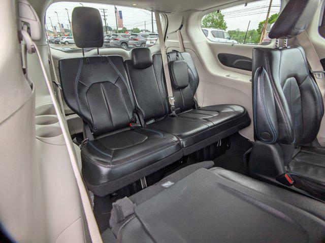 used 2021 Chrysler Pacifica Hybrid car, priced at $23,498