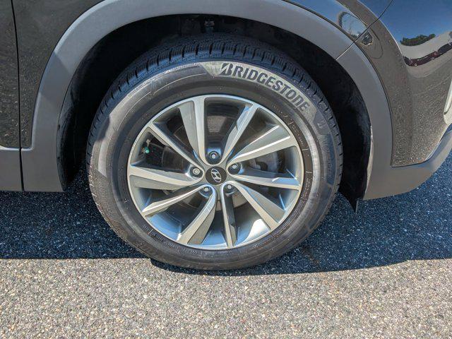 used 2019 Hyundai Santa Fe car, priced at $18,498