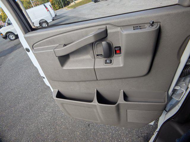 new 2025 Chevrolet Express 2500 car, priced at $42,687