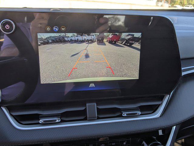 new 2026 Chevrolet Equinox car, priced at $26,327