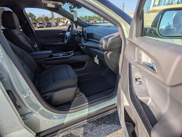 new 2026 Chevrolet Equinox car, priced at $26,327