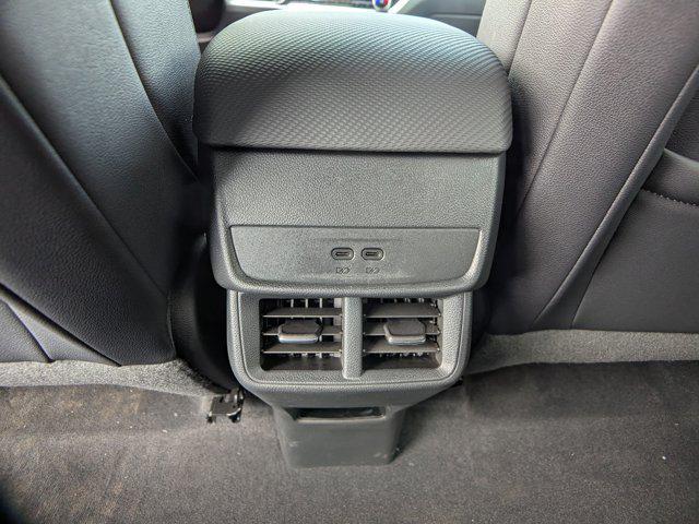 new 2026 Chevrolet Equinox car, priced at $29,557