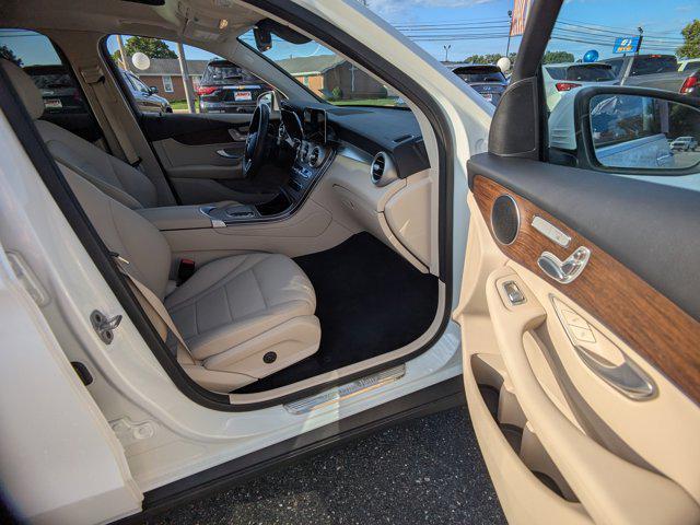 used 2022 Mercedes-Benz GLC 300 car, priced at $33,659