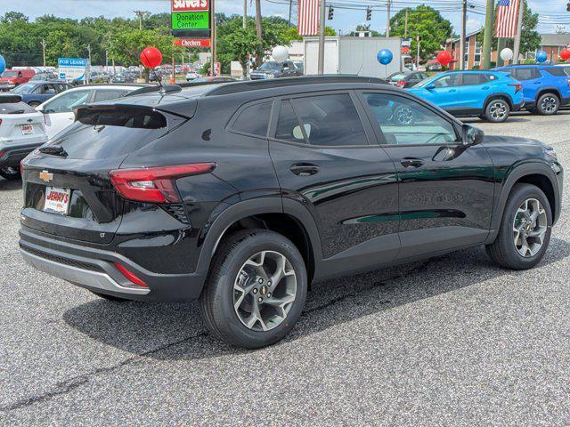 new 2025 Chevrolet Trax car, priced at $22,302