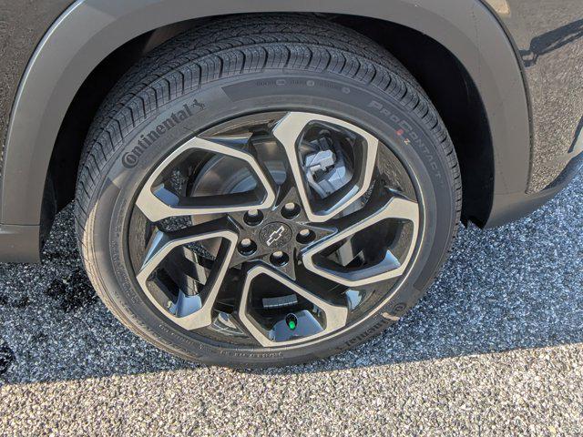 new 2025 Chevrolet Trax car, priced at $24,302