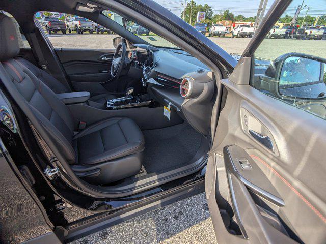 new 2025 Chevrolet Trax car, priced at $24,302