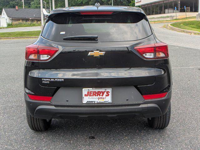 new 2026 Chevrolet TrailBlazer car, priced at $25,992