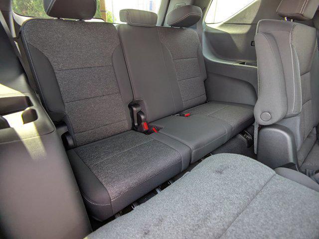 new 2025 Chevrolet Traverse car, priced at $39,872