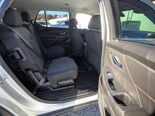 used 2021 Chevrolet Traverse car, priced at $22,499