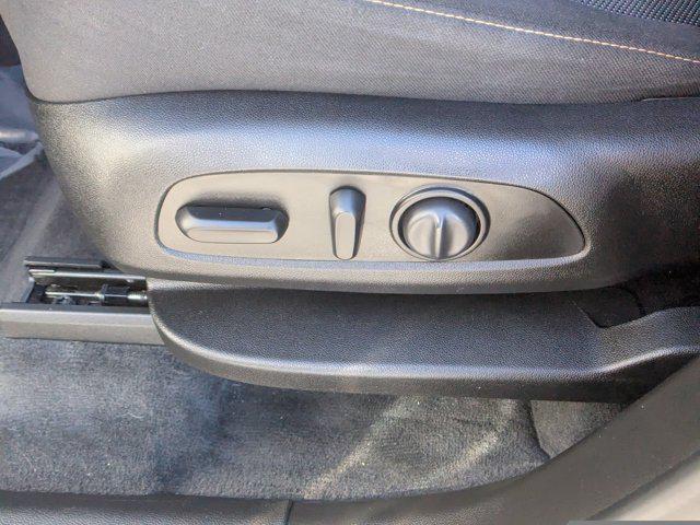 used 2021 Chevrolet Traverse car, priced at $22,499