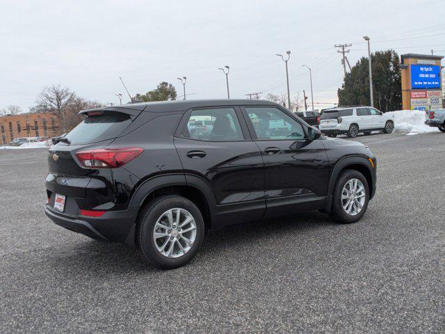 new 2025 Chevrolet TrailBlazer car, priced at $22,277