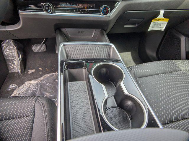 new 2025 Chevrolet Equinox car, priced at $28,002