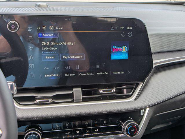 new 2025 Chevrolet Equinox car, priced at $28,002