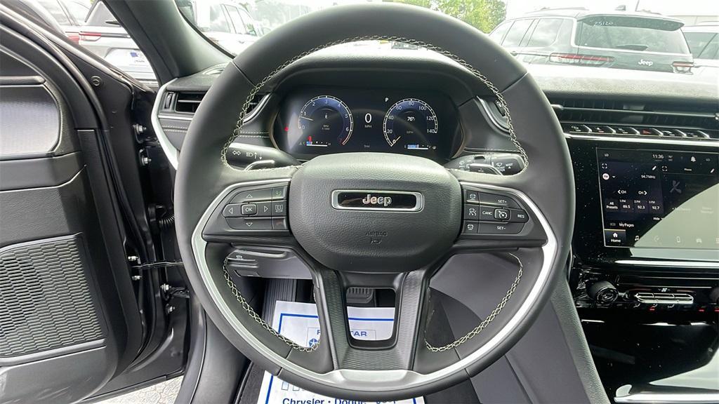 new 2025 Jeep Grand Cherokee car, priced at $34,373