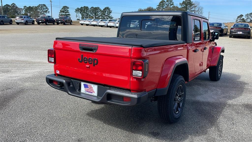 new 2024 Jeep Gladiator car, priced at $43,700