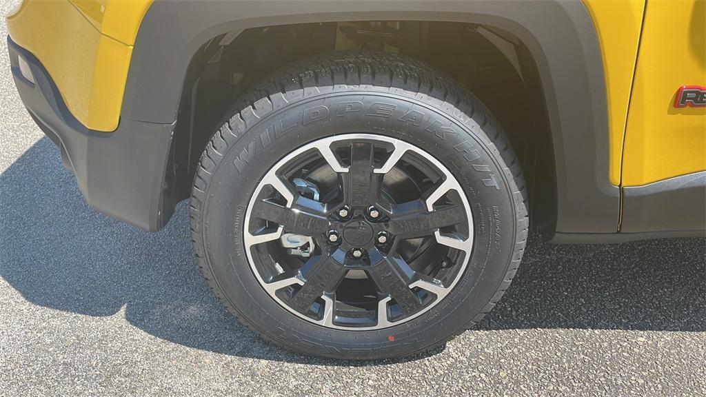 new 2023 Jeep Renegade car, priced at $30,740