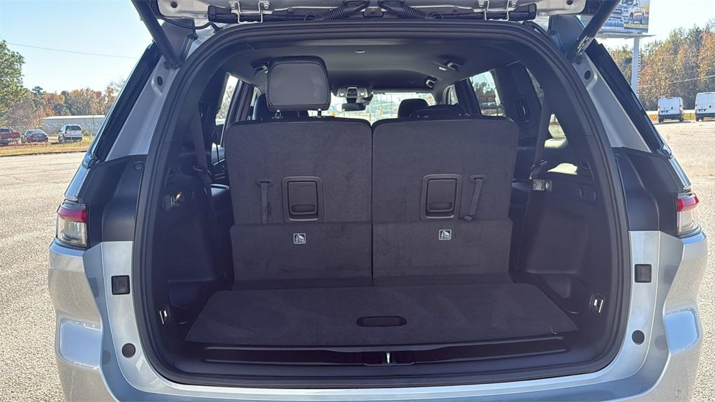 new 2025 Jeep Grand Cherokee L car, priced at $41,970