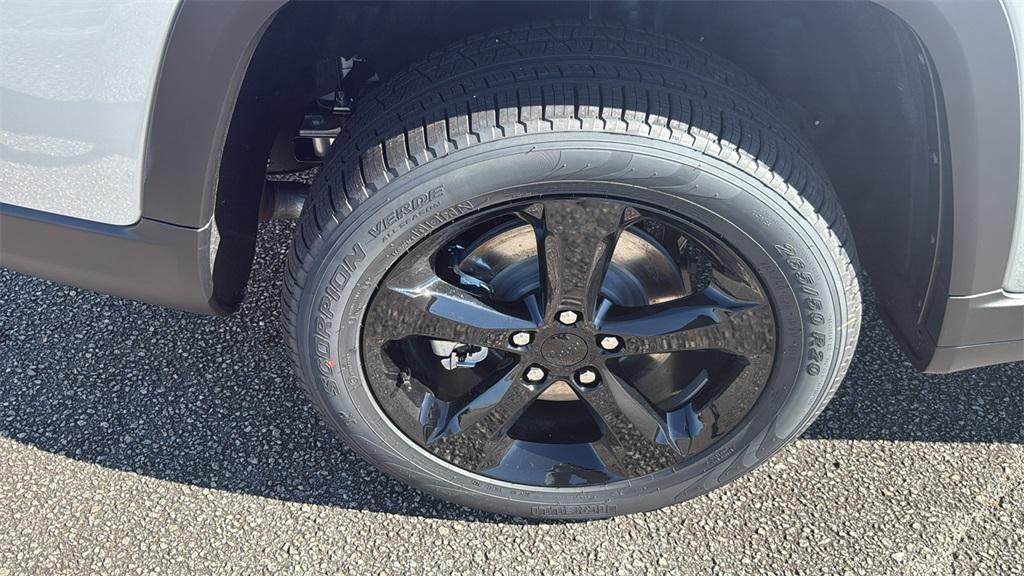 new 2025 Jeep Grand Cherokee L car, priced at $41,970