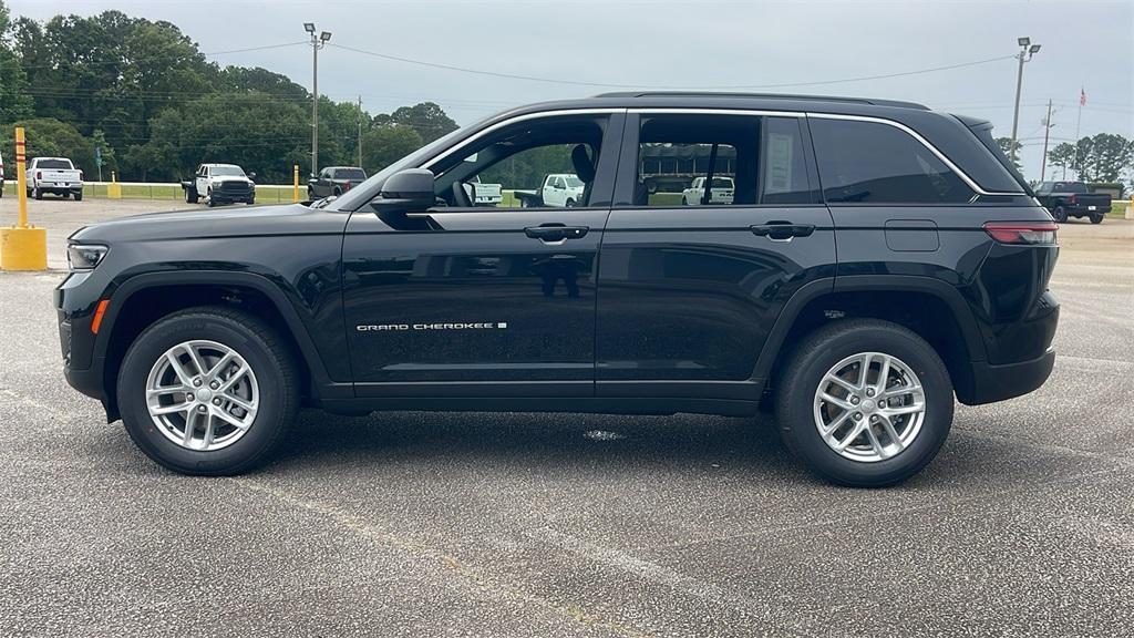 new 2025 Jeep Grand Cherokee car, priced at $36,622