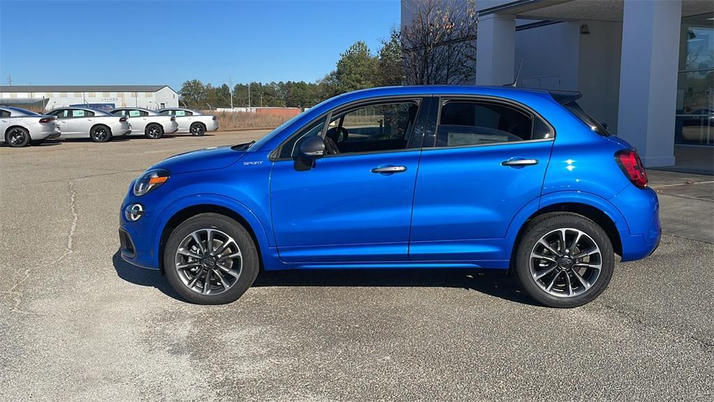 new 2023 FIAT 500X car, priced at $25,770