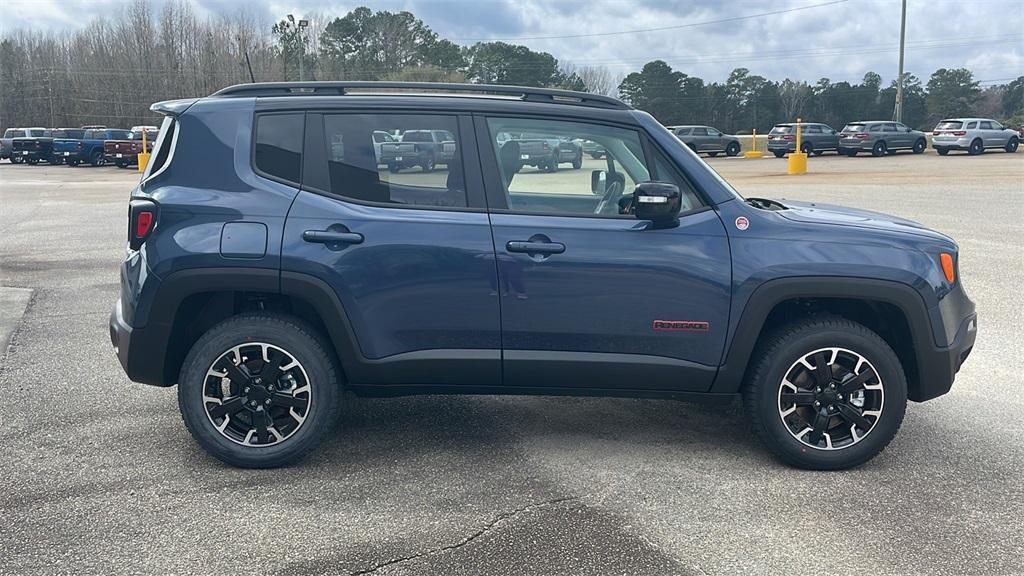 new 2023 Jeep Renegade car, priced at $26,700