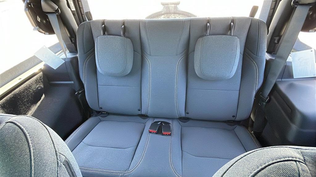 new 2025 Jeep Wrangler car, priced at $33,500