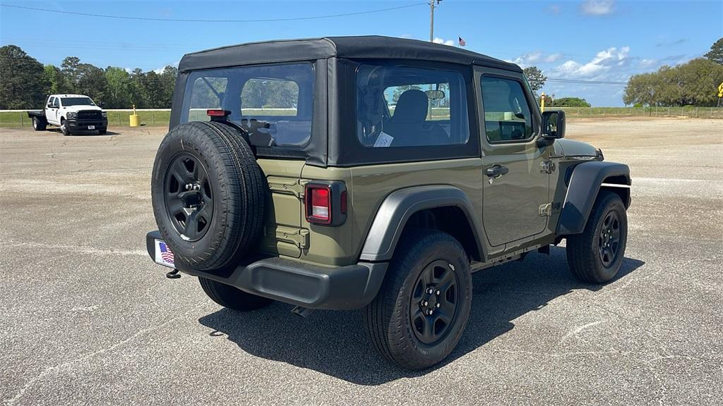 new 2025 Jeep Wrangler car, priced at $33,500