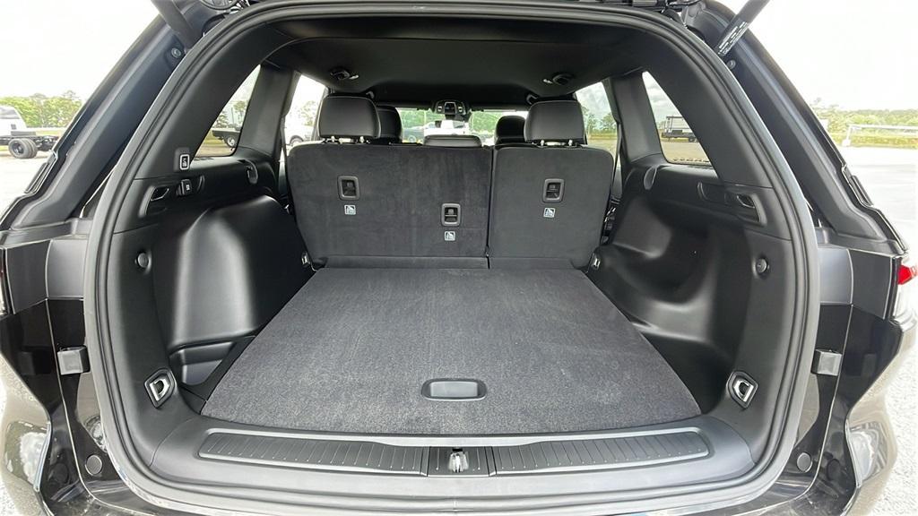 new 2025 Jeep Grand Cherokee car, priced at $39,772