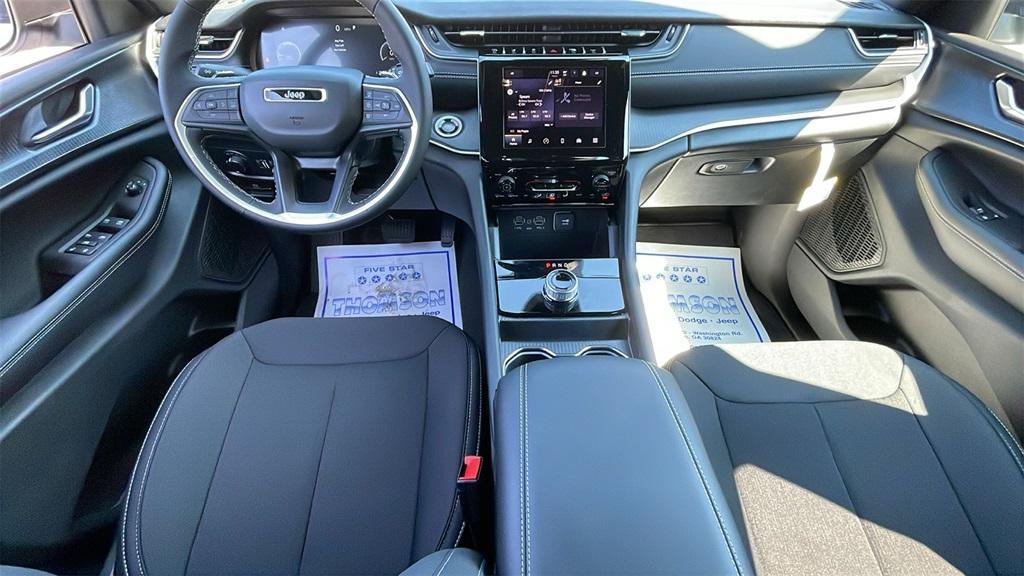 new 2025 Jeep Grand Cherokee L car, priced at $33,990