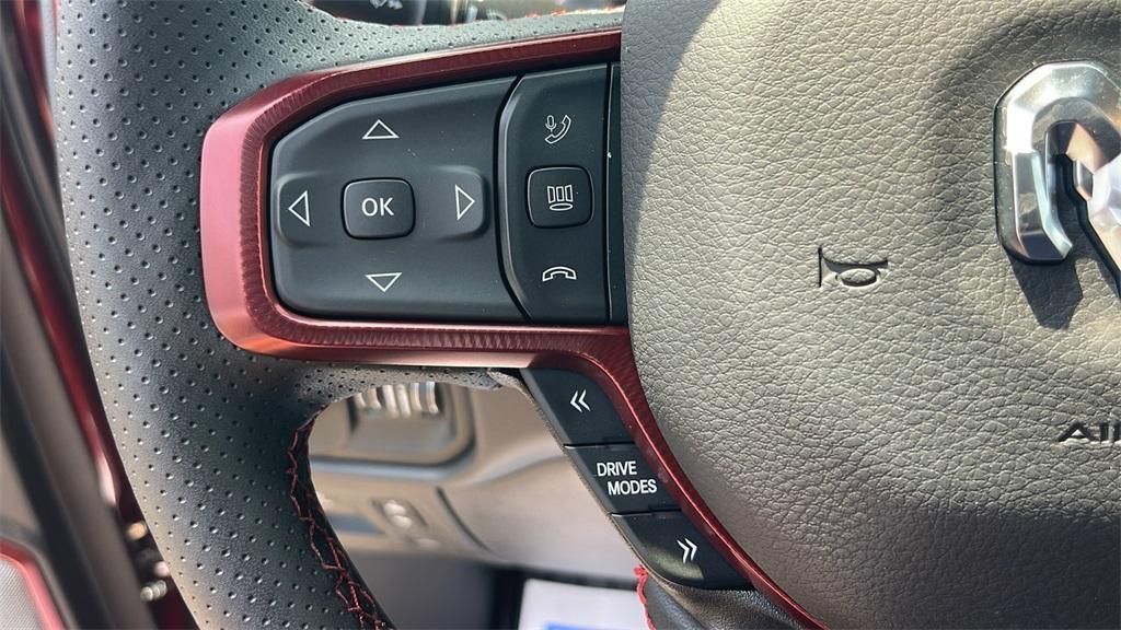 new 2025 Ram 1500 car, priced at $65,573