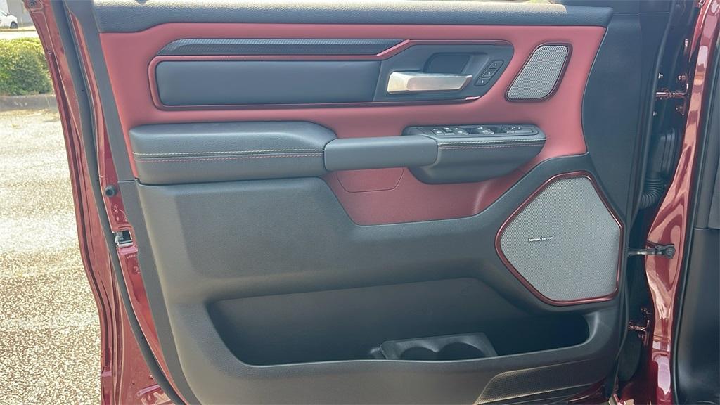 new 2025 Ram 1500 car, priced at $65,573