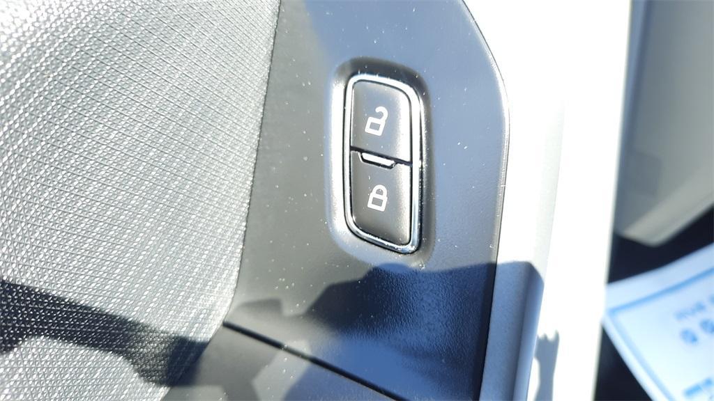 used 2023 Ford F-150 car, priced at $35,270