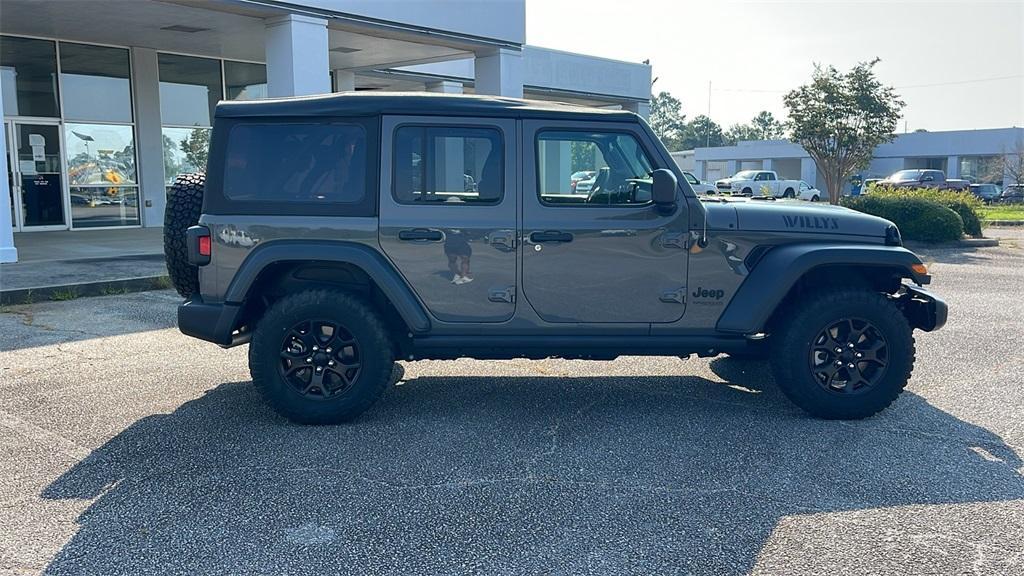 used 2022 Jeep Wrangler Unlimited car, priced at $35,970