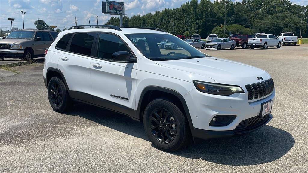 new 2023 Jeep Cherokee car, priced at $32,700