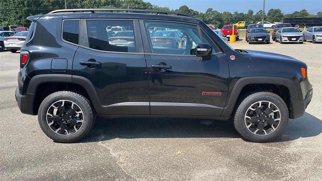 new 2023 Jeep Renegade car, priced at $29,940
