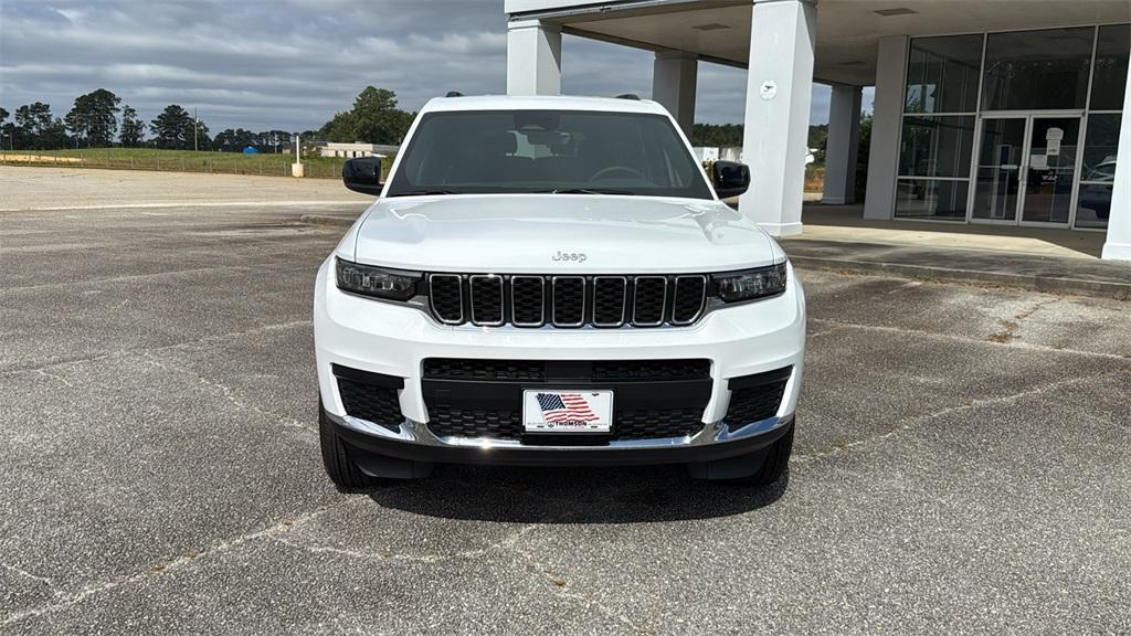 new 2025 Jeep Grand Cherokee L car, priced at $33,650