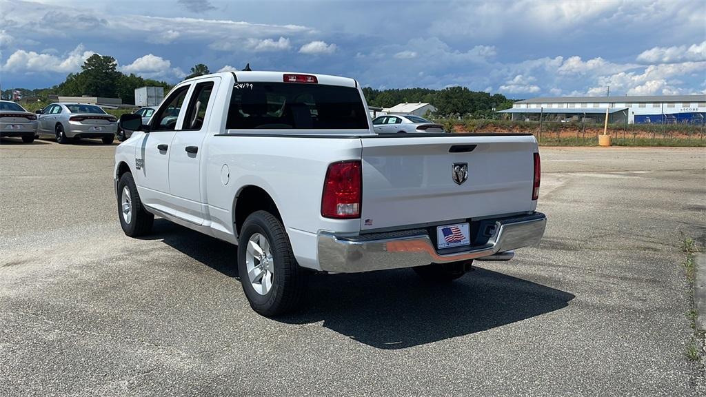 new 2024 Ram 1500 Classic car, priced at $38,970