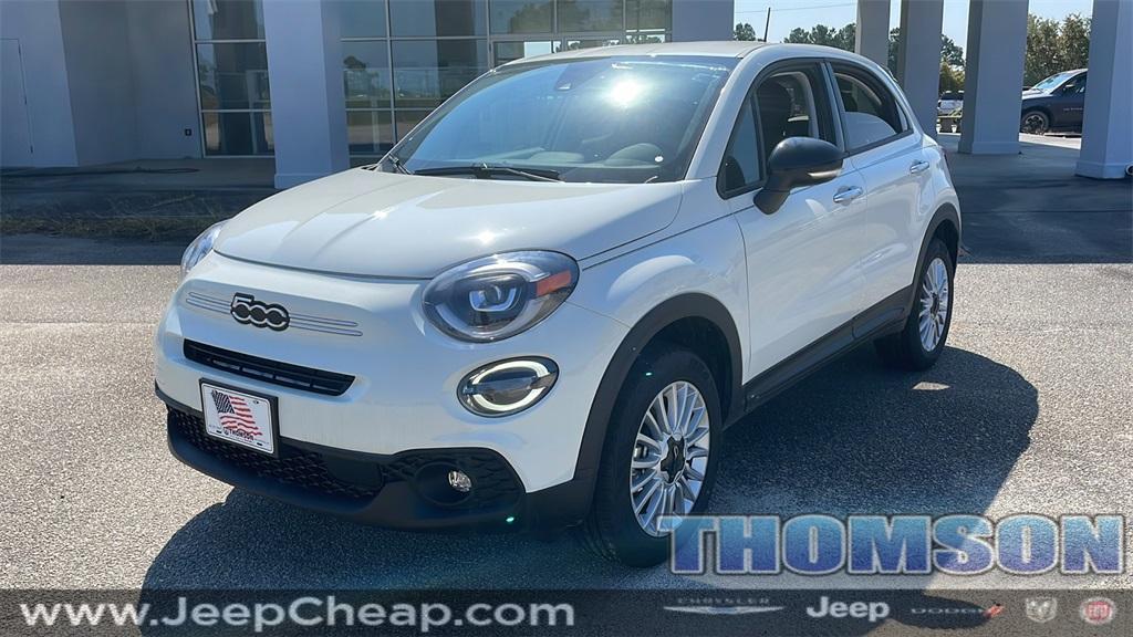 new 2023 FIAT 500X car, priced at $27,900