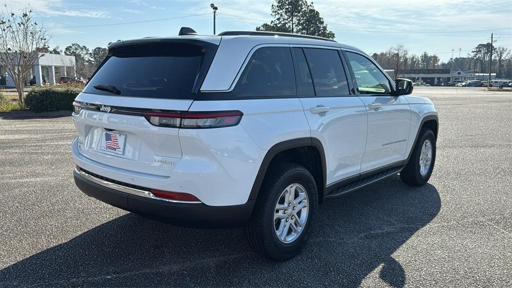 new 2025 Jeep Grand Cherokee car, priced at $34,970