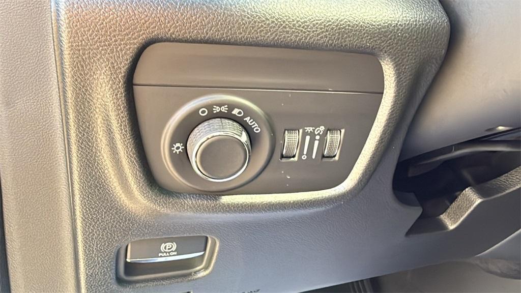 new 2025 Jeep Grand Cherokee L car, priced at $35,454