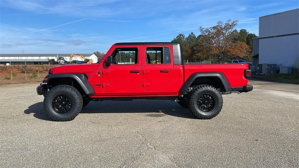 new 2024 Jeep Gladiator car, priced at $42,770