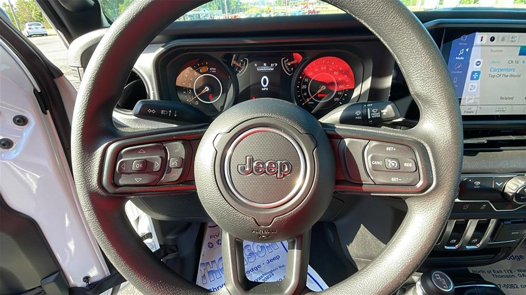 new 2025 Jeep Wrangler car, priced at $28,900