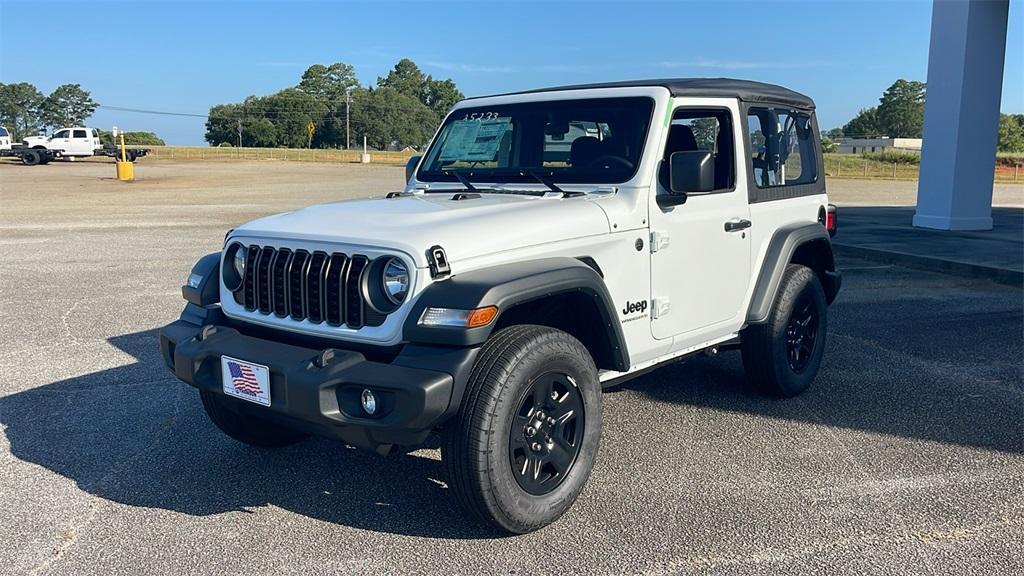 new 2025 Jeep Wrangler car, priced at $28,900