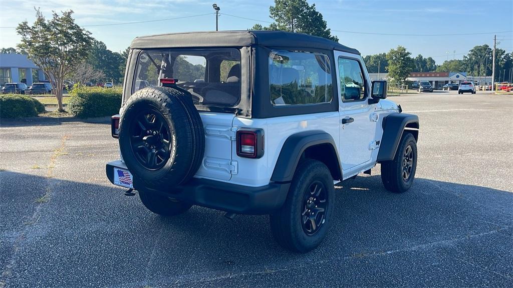 new 2025 Jeep Wrangler car, priced at $28,900