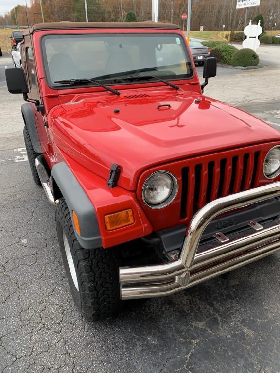 used 2000 Jeep Wrangler car, priced at $11,590