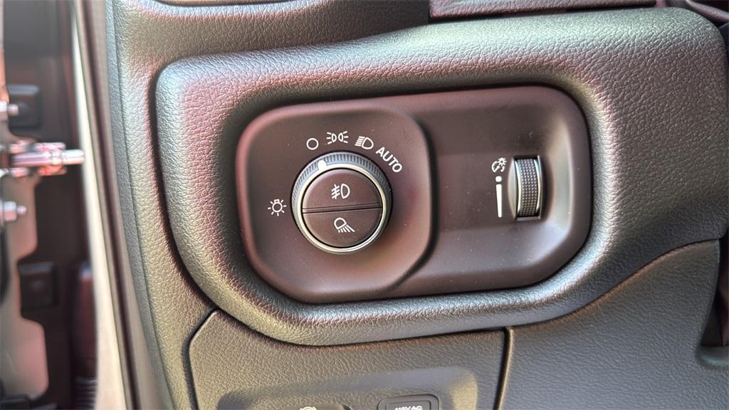 new 2026 Ram 1500 car, priced at $45,392